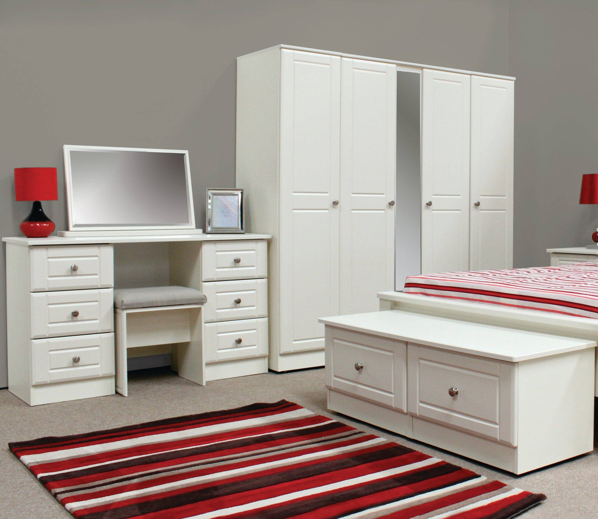 Boyne Ivory Range - Luxury Interiors