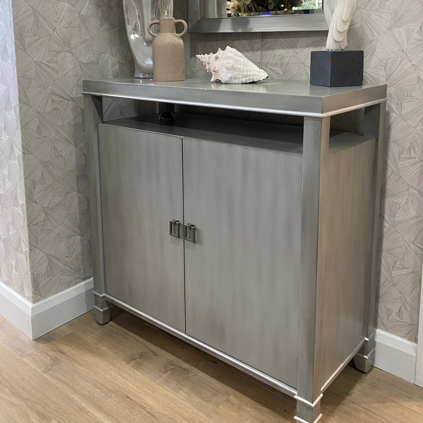 Carrie 2 Door Small Sideboard - Luxury Interiors