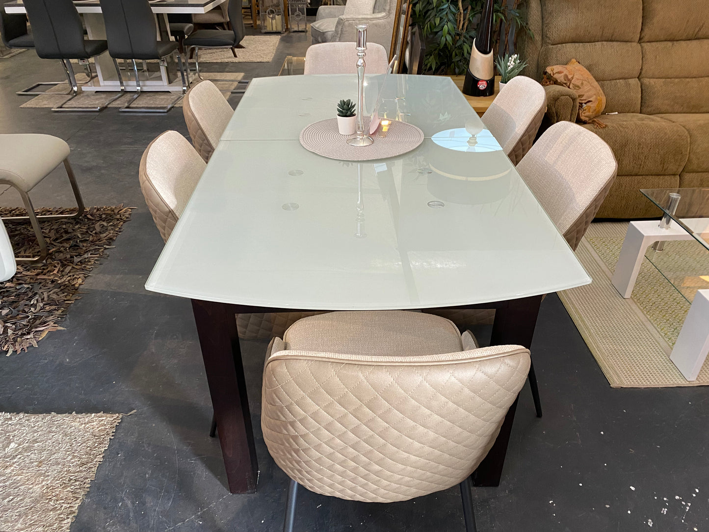 Sienna Dining Set - Luxury Interiors