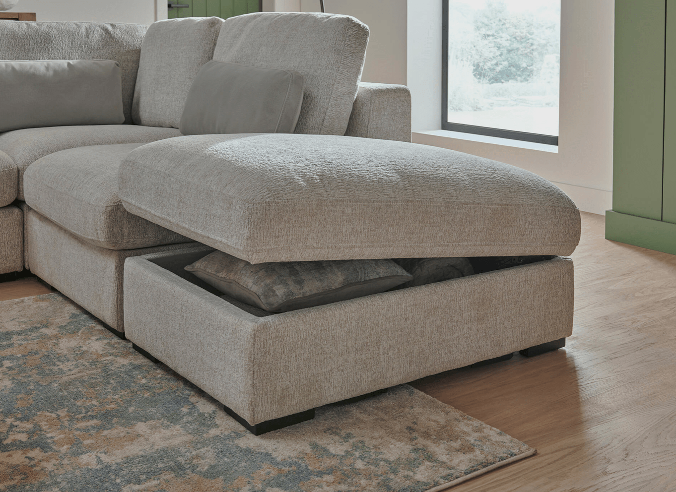 Humphrey Modular Scatter Sofa - Luxury Interiors