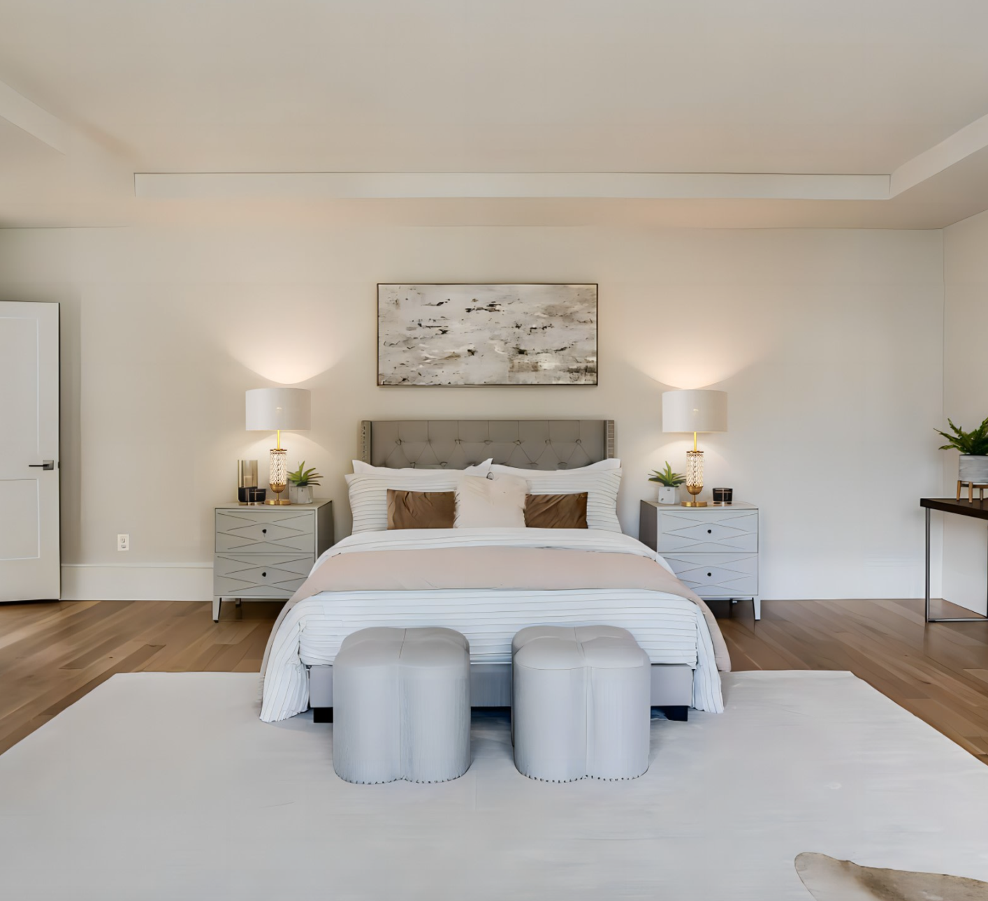 Helios Table Lamp - Luxury Interiors