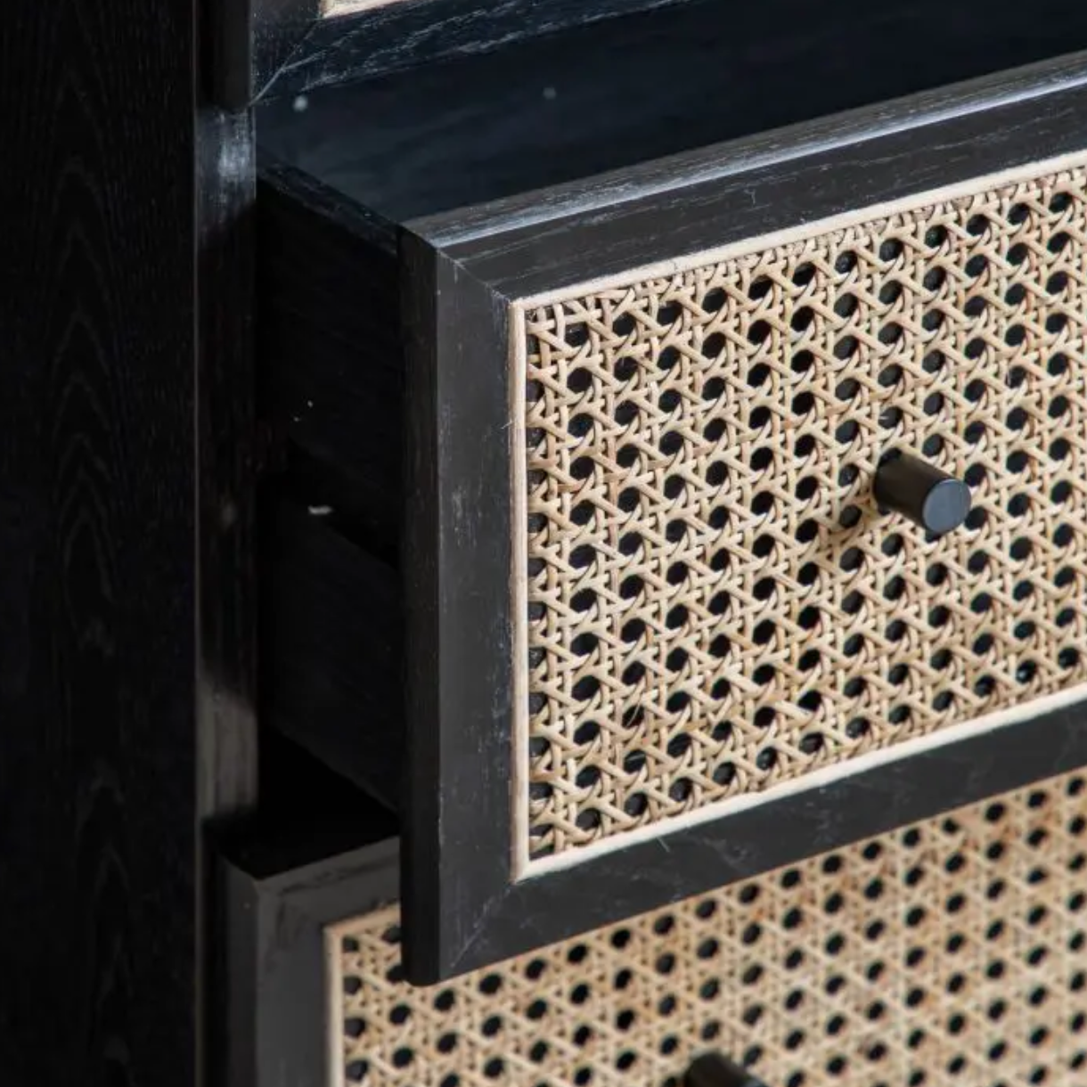 Skylar 3 Drawer Chest - Luxury Interiors