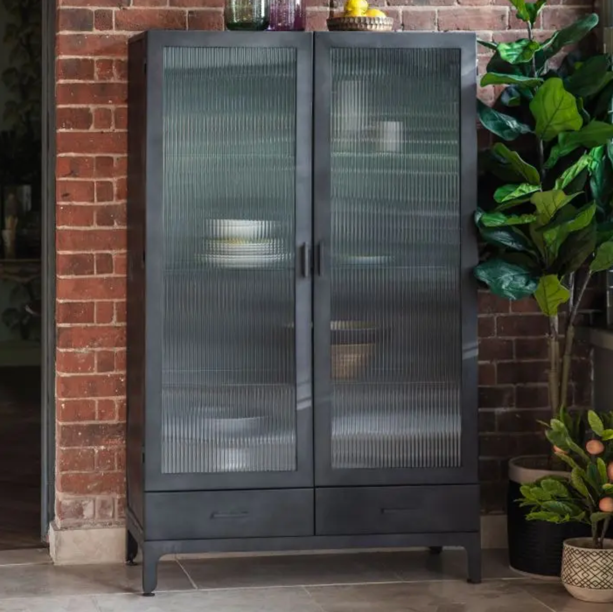 Rye 2 Door 2 Drawer Display Unit - Luxury Interiors