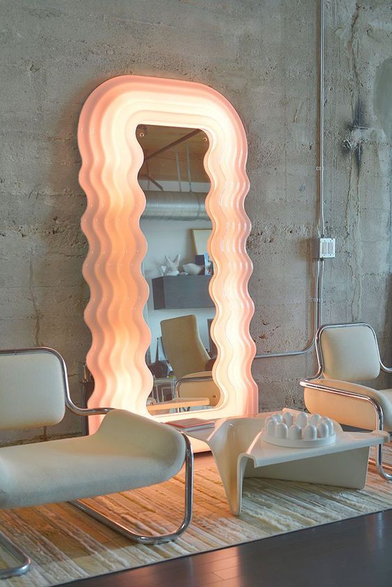 Ultrafragola Wave Mirror - Luxury Interiors