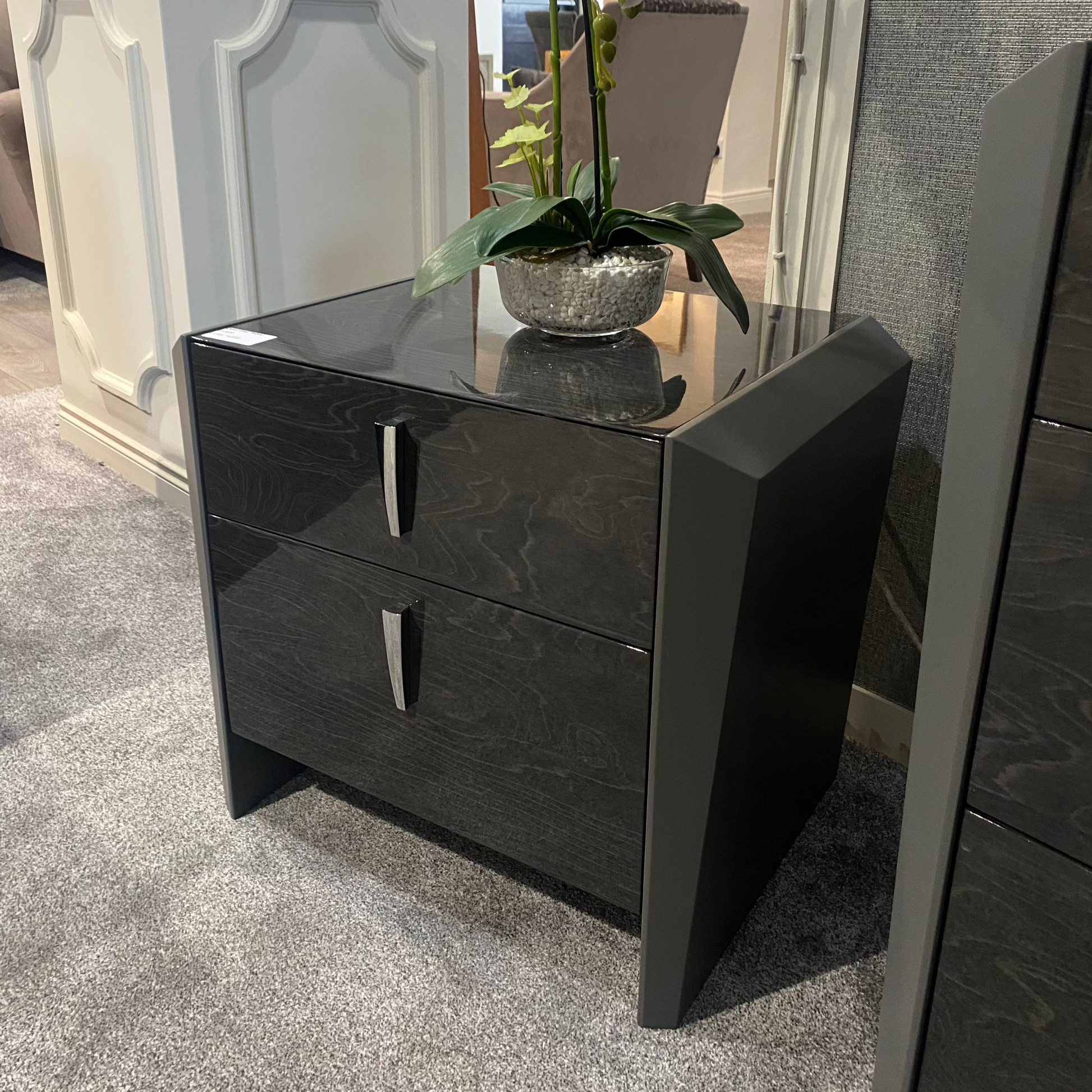 Opal Gossy Modern Bedside Table - Luxury Interiors