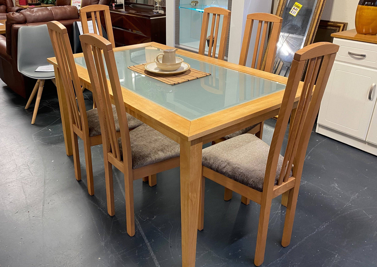 Taylor Dining Set