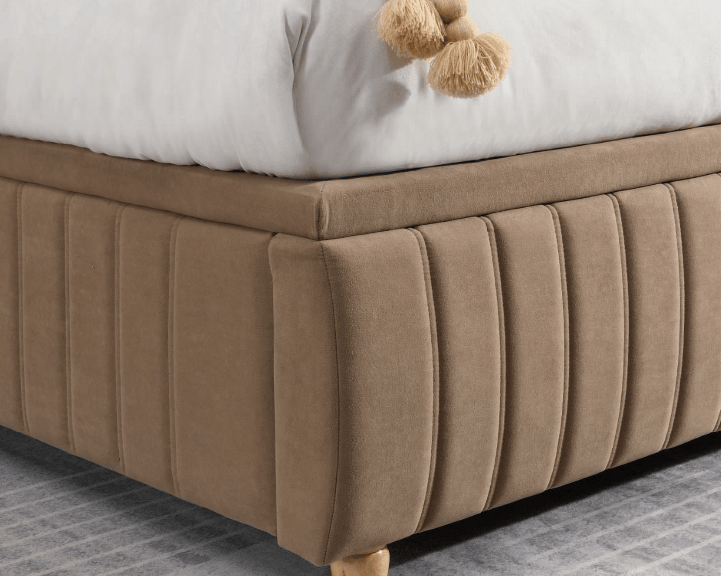 Kerry Beige Gas Lift Storage Bed (FREE DELIVERY )