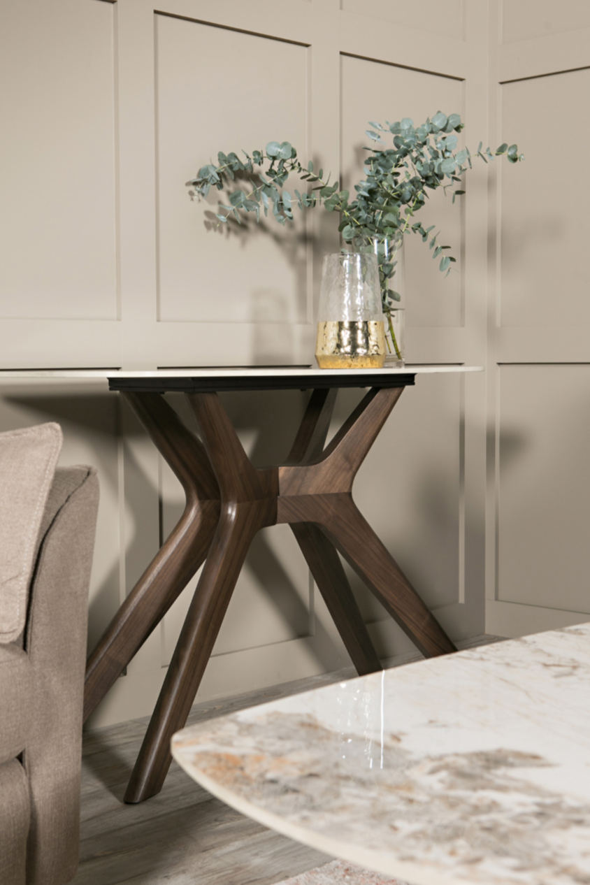 Ariya Modern Console Table - Luxury Interiors