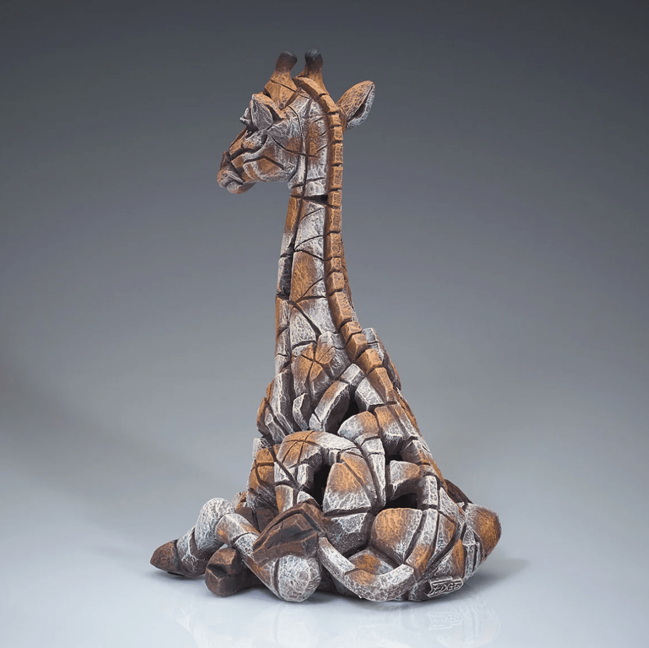 Edge Sculpture Giraffe Calf Figure