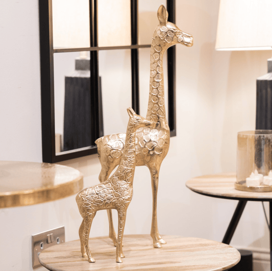 Safari giraffe large gold