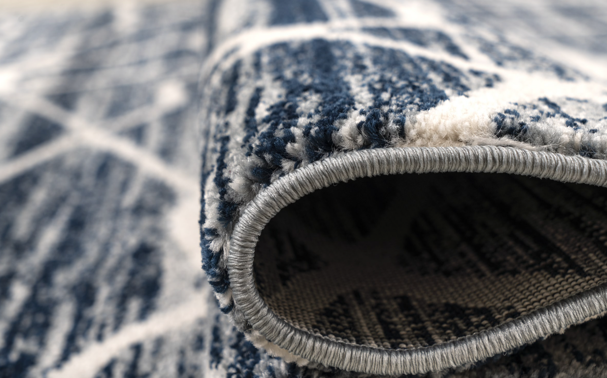 Blue Modern Aspire Rug - Luxury Interiors