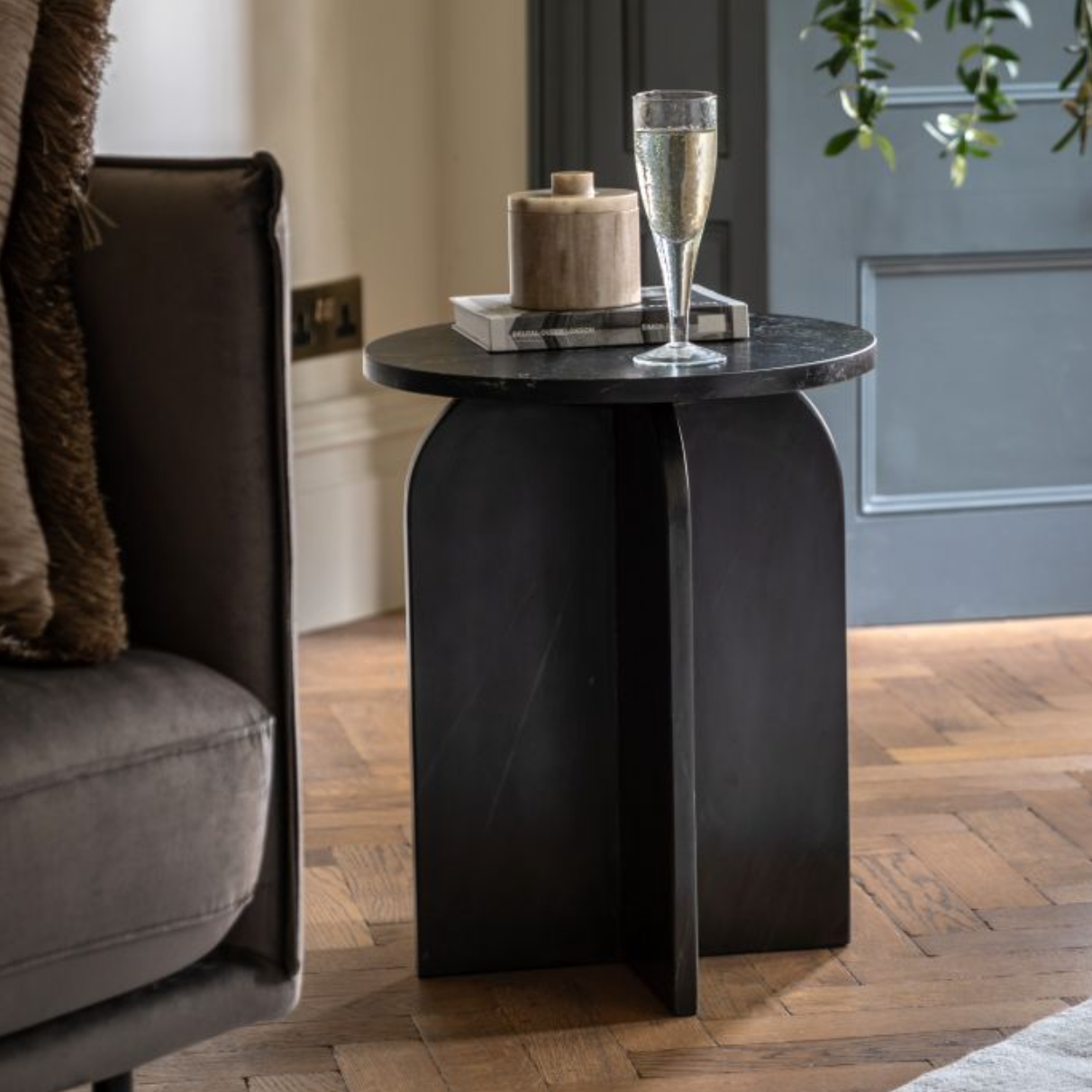 Amalfi Side Table Black