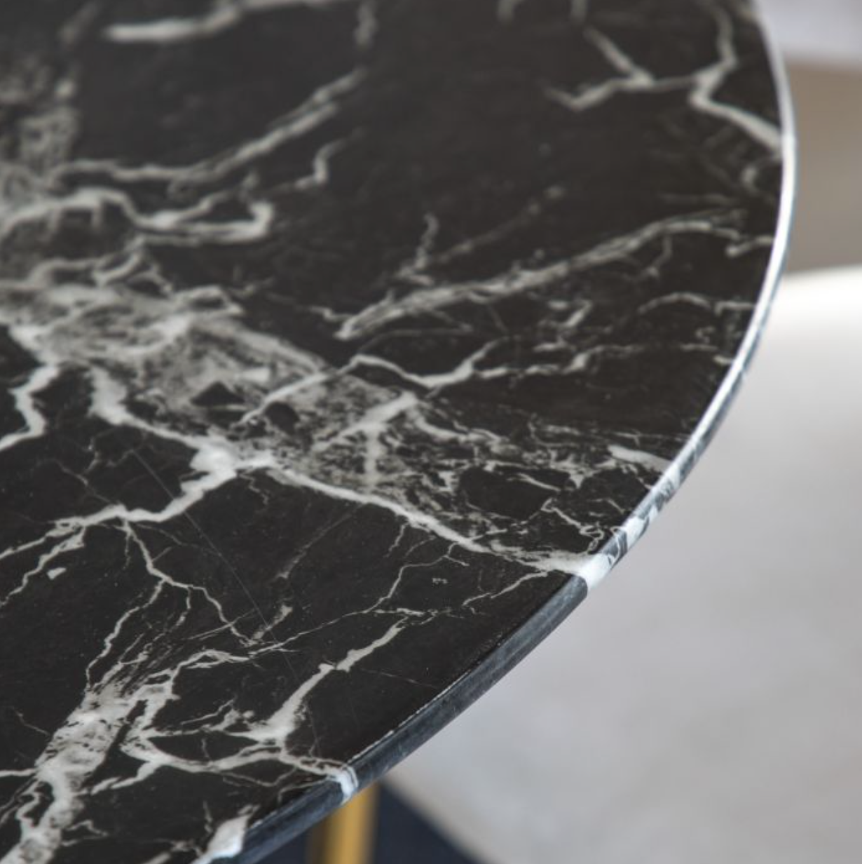 Fielding Round Dining Set - Luxury Interiors