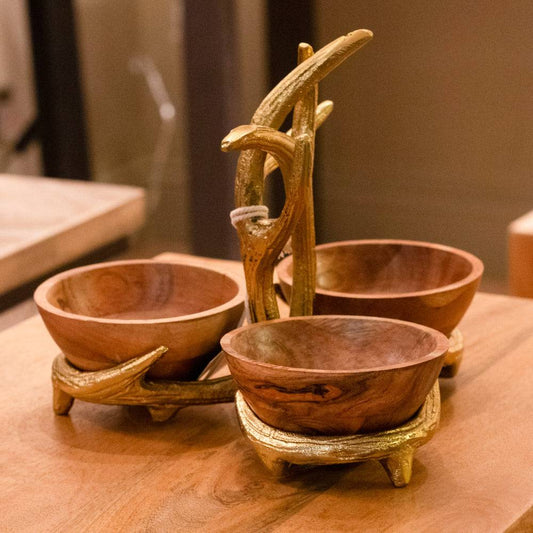 Set of 3 Bowls with Antler Stand Gold