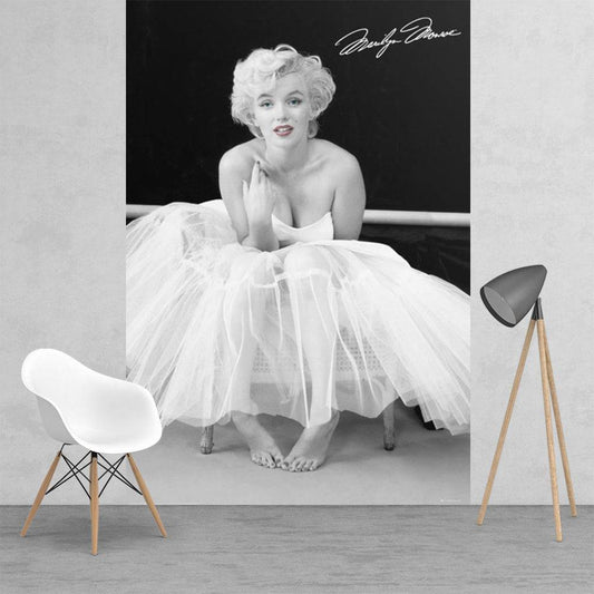 Iconic Black and White Marilyn Monroe