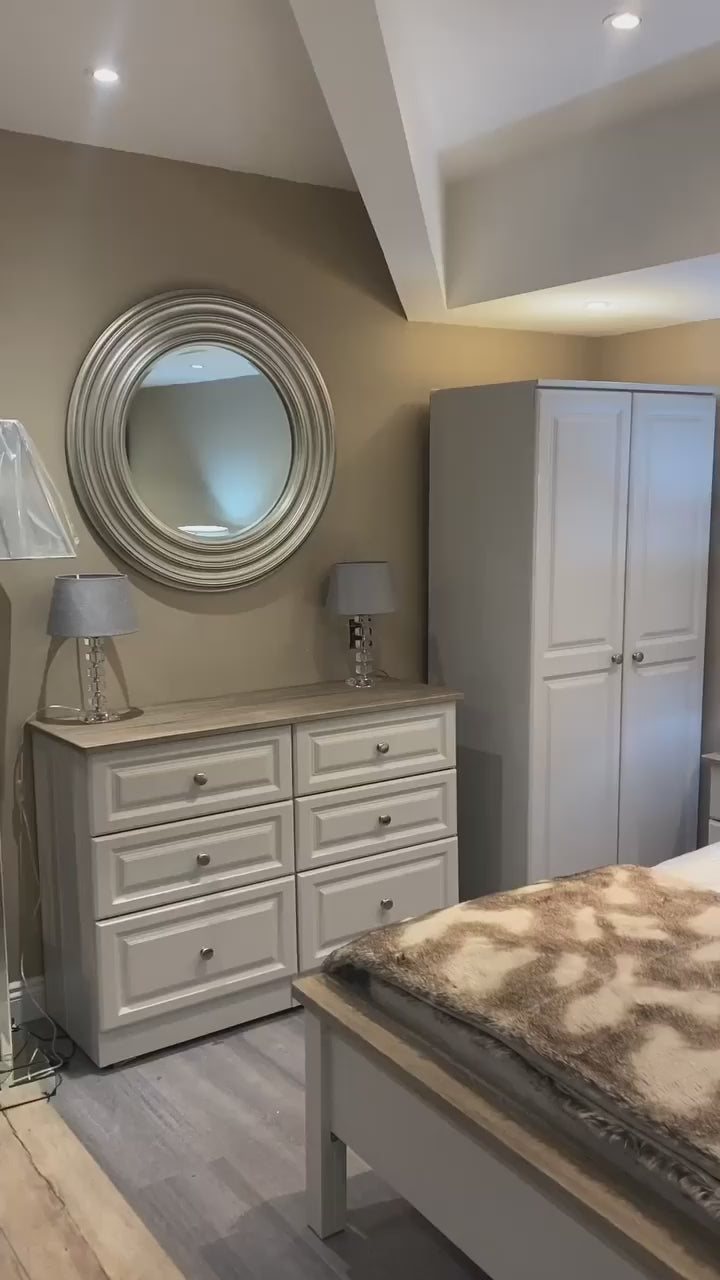 Greystone & Truffle Chest