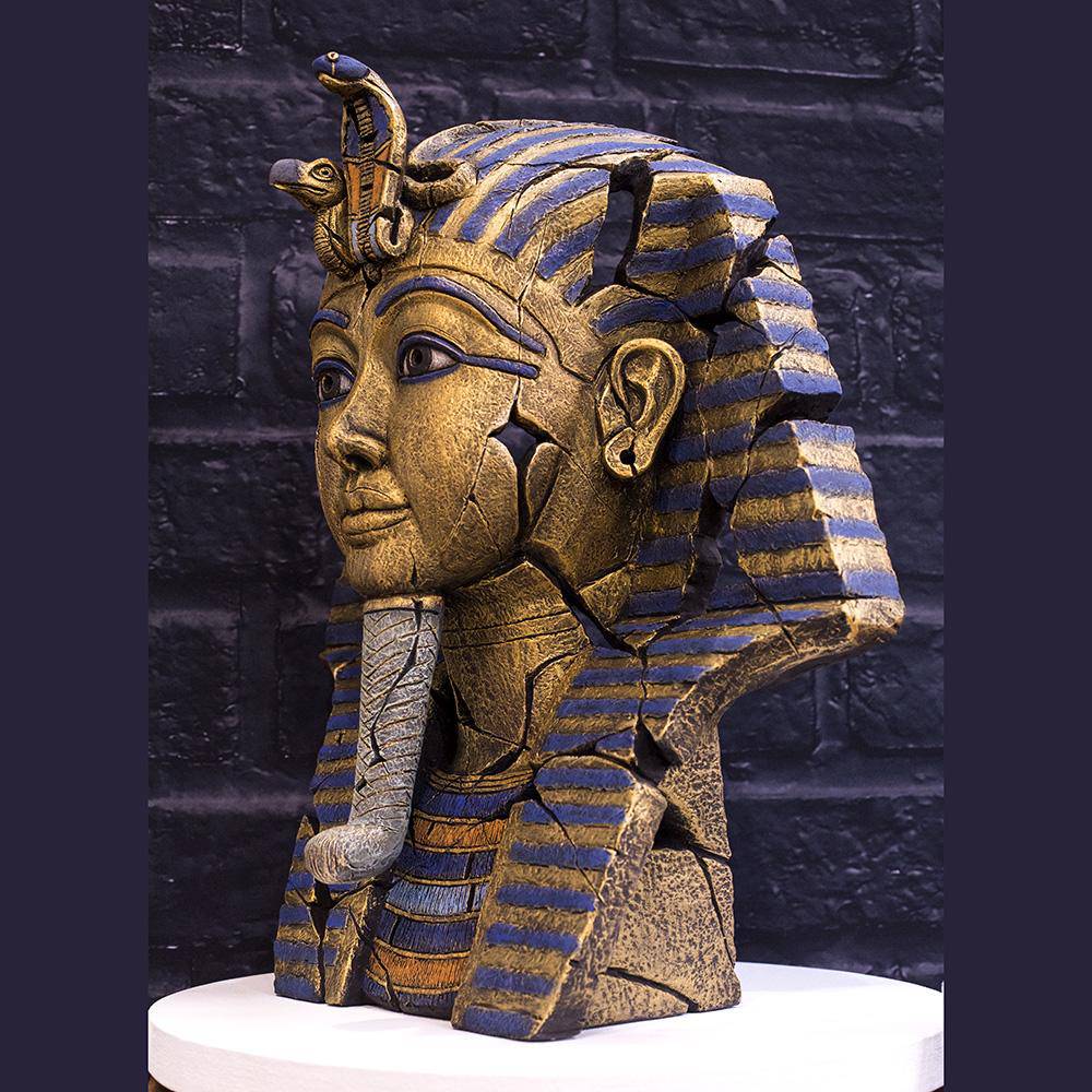 Edge Sculpture Tutankhamun Bust