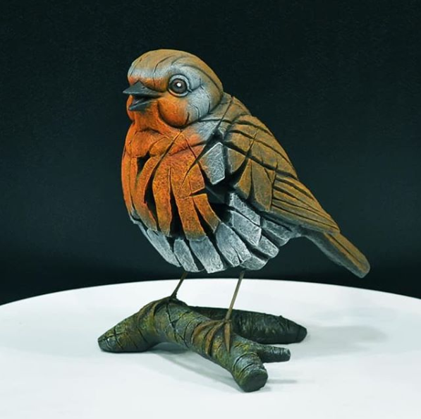 Robin Sculpture - Luxury Interiors